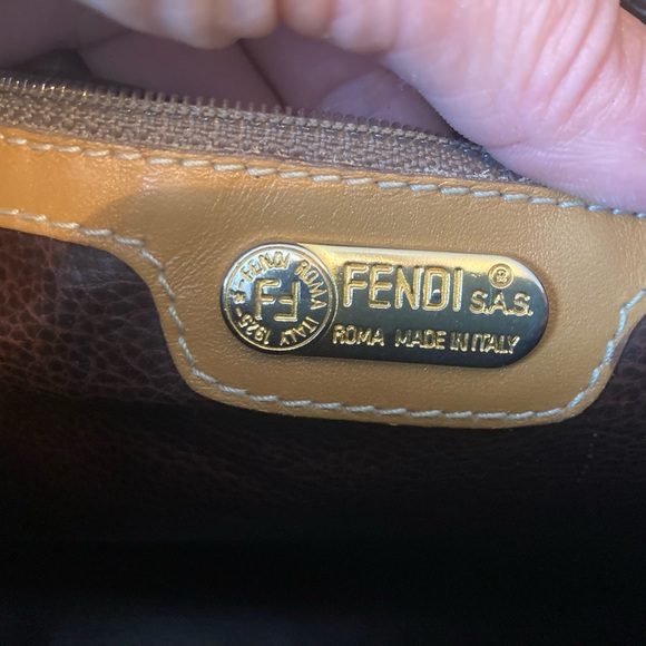 Authentic Vintage Fendi monogram handbag Boston - Picture 8 of 12